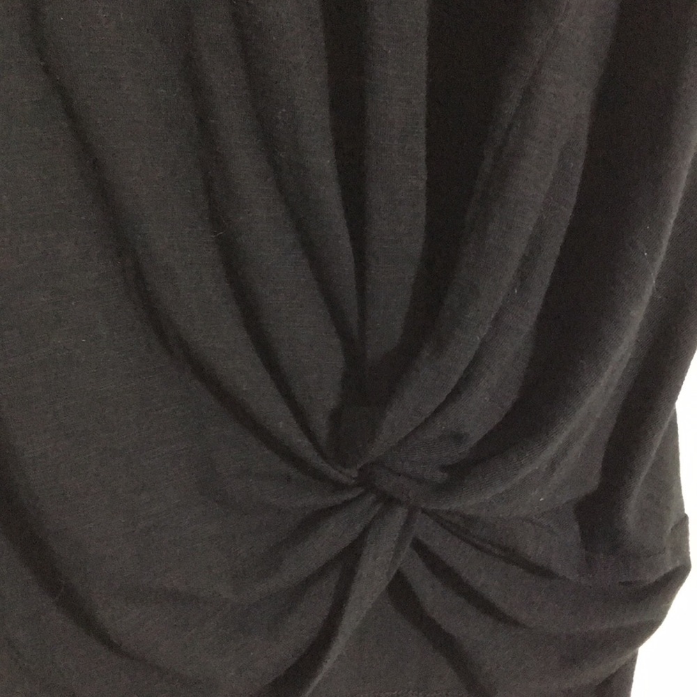Isabel Maternity Knotted Short Sleeved Tunic Top - Picture 4 of 6